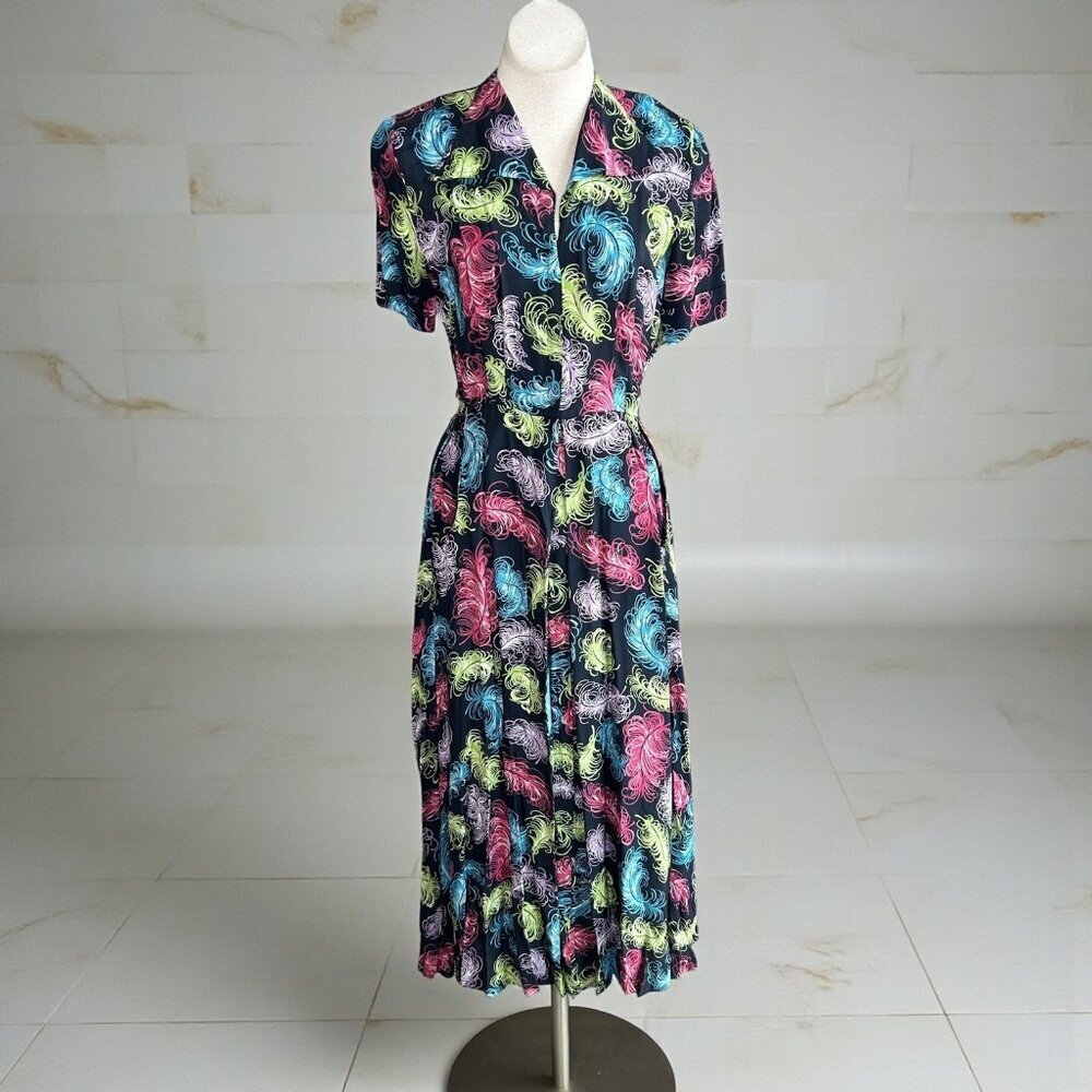 Styled by Saybury Vintage 40s Dress Feather Print Rayon Shirtwaist